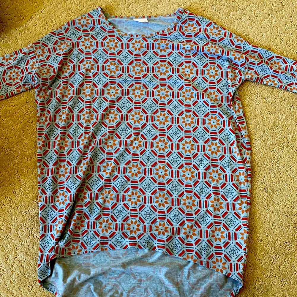 Gray Lularoe Irma tunic.